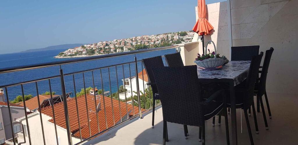 Summer Lounge Apartment Trogir Zewnętrze zdjęcie
